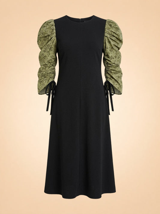 Black Juliet Printed Maxi Dress by Hyacinth House