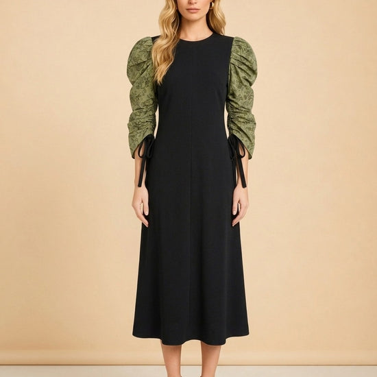 Black Juliet Printed Maxi Dress by Hyacinth House