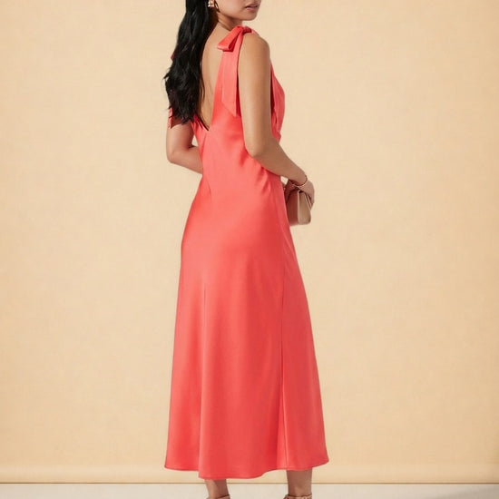 model_over_shoulder