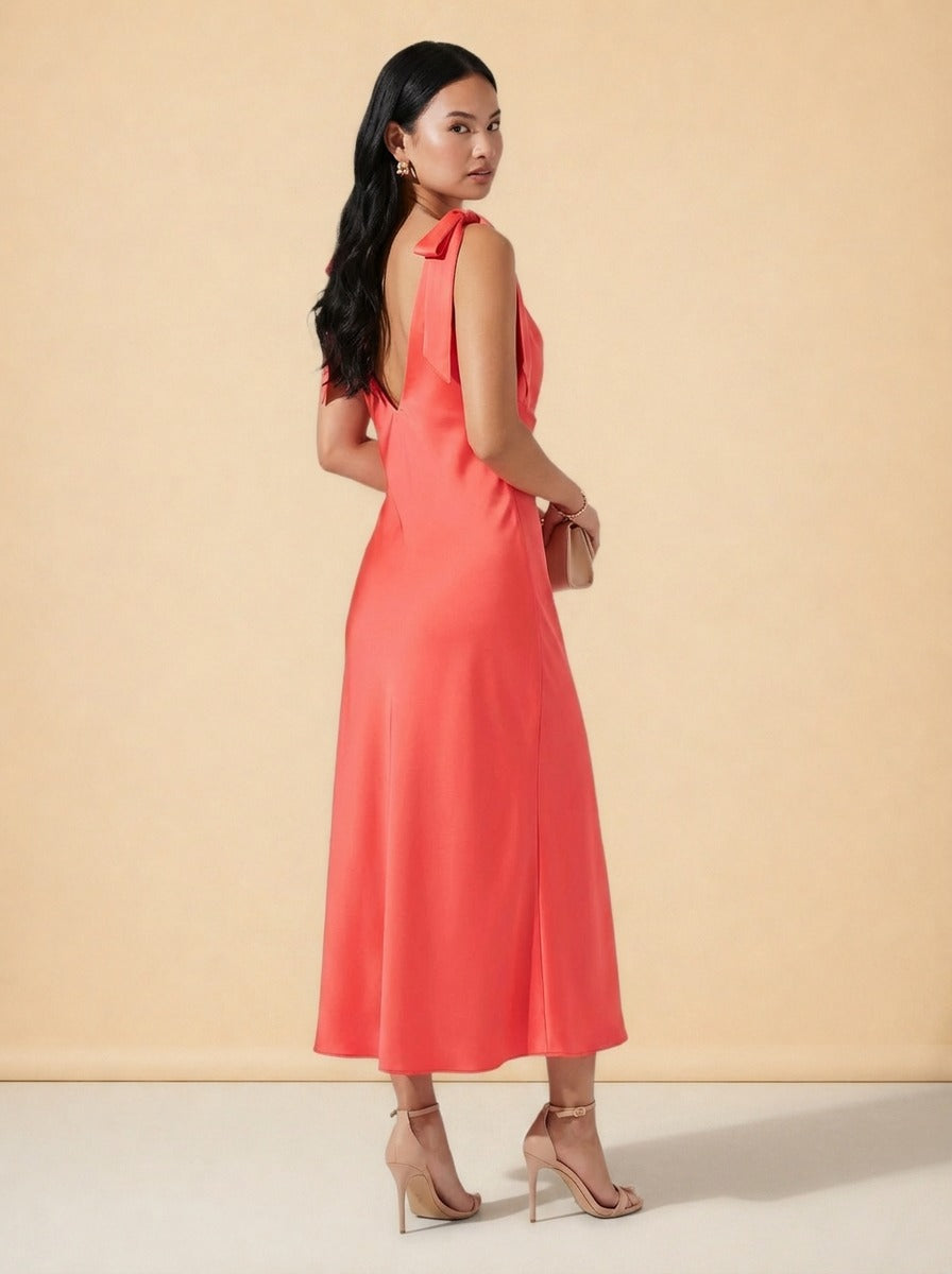 model_over_shoulder