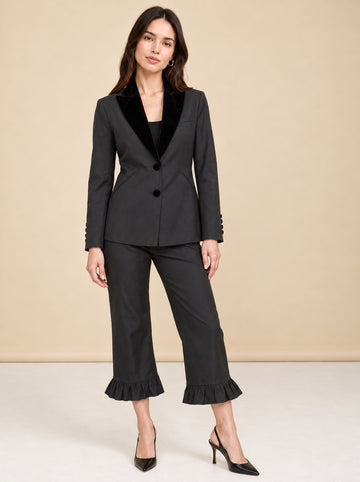 Andra Coat model_front