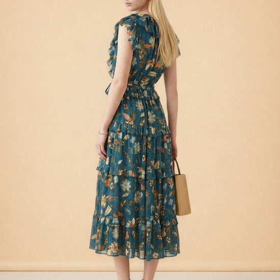 model_over_shoulder