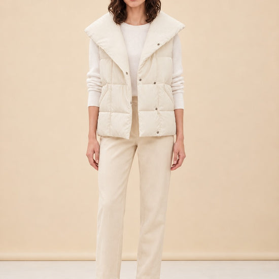 Chiara Padded Gilet model_front