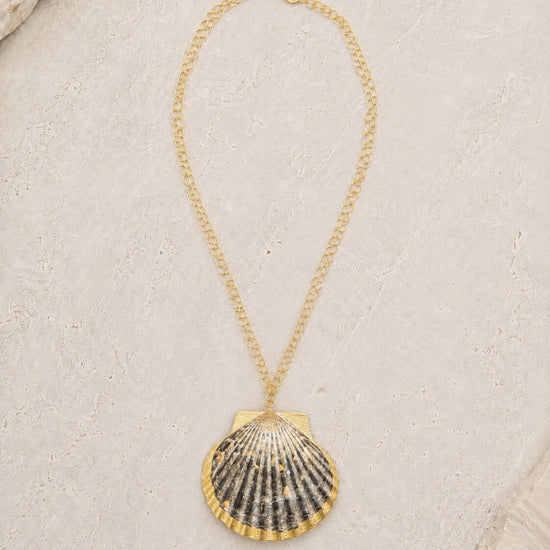 Double Chain Scallop — Classic Charlotte shell jewelry
