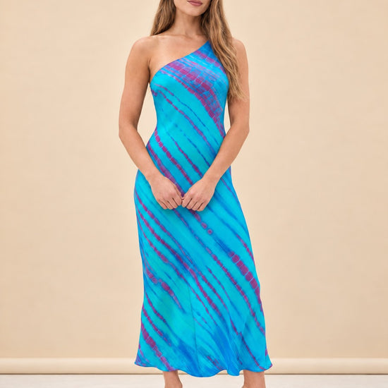 Doutzen - Tie Dye Blue model_front_2