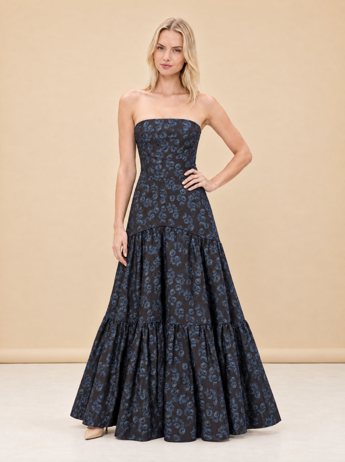 Iris Maxi Dress model_front_2