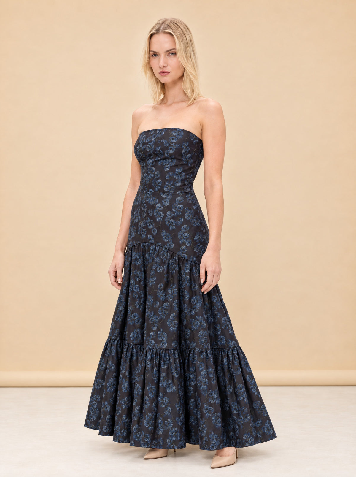 Iris Maxi Dress model_front_3