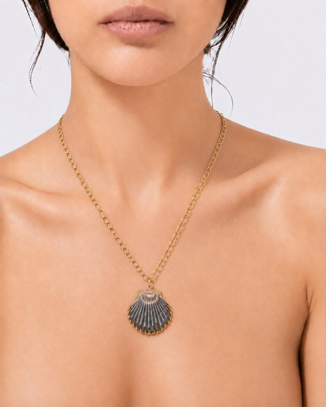 Jamie Necklace — Classic Charlotte shell jewelry