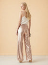 model_over_shoulder