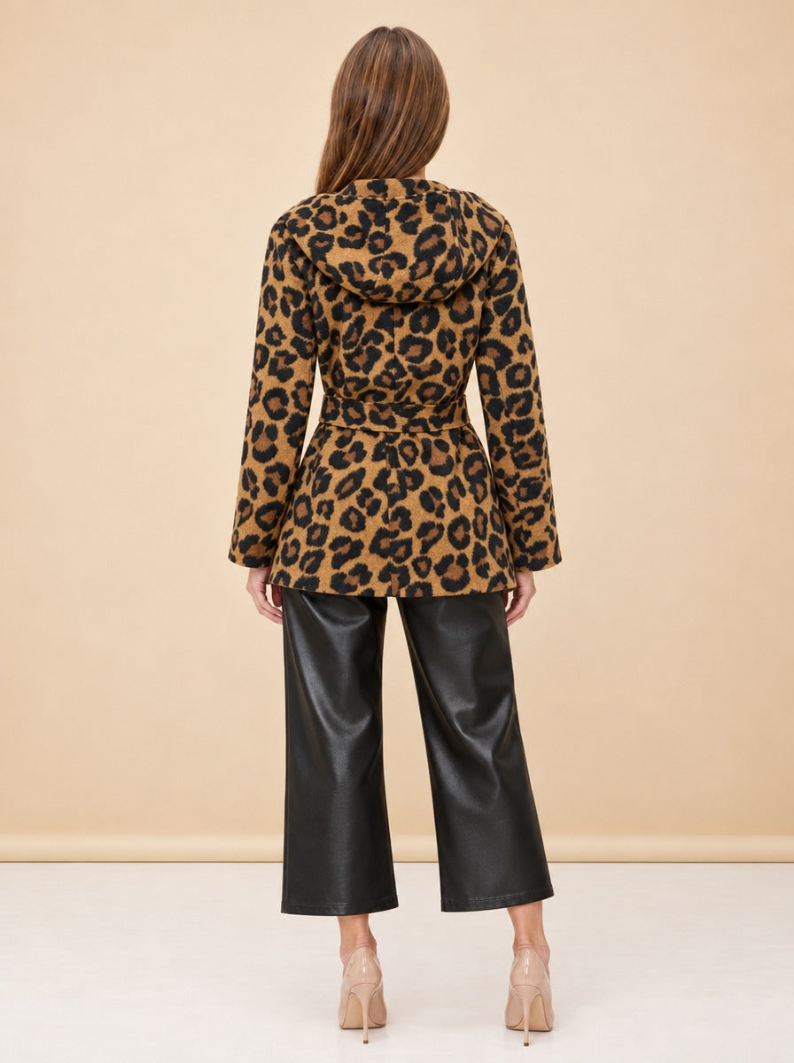 Leopard Coat model_back