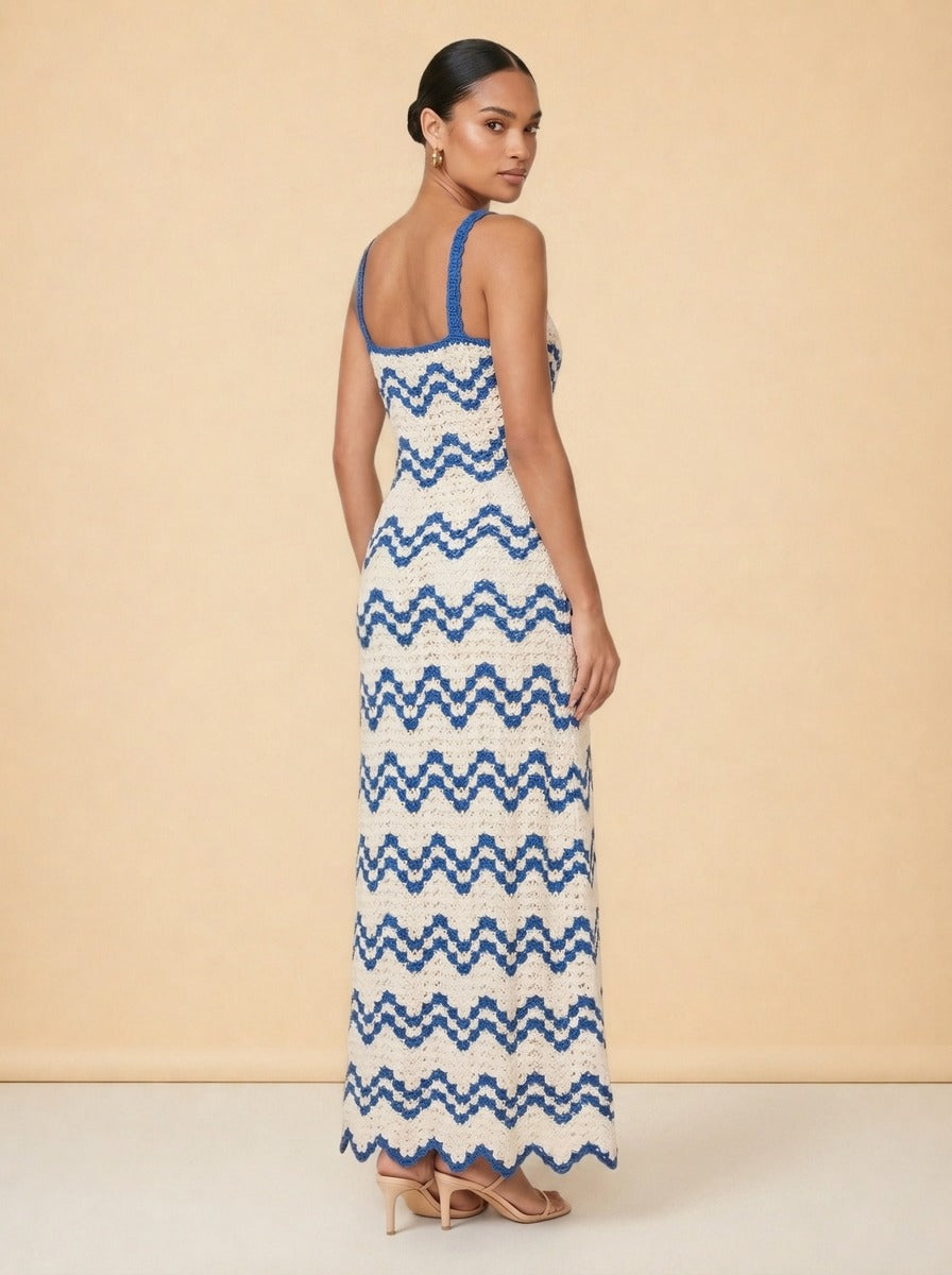 model_over_shoulder