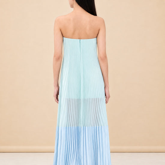 Nora Gown model_back