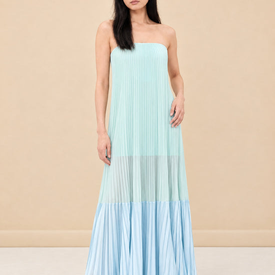 Nora Gown model_front