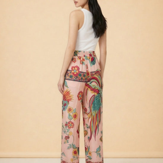 model_over_shoulder