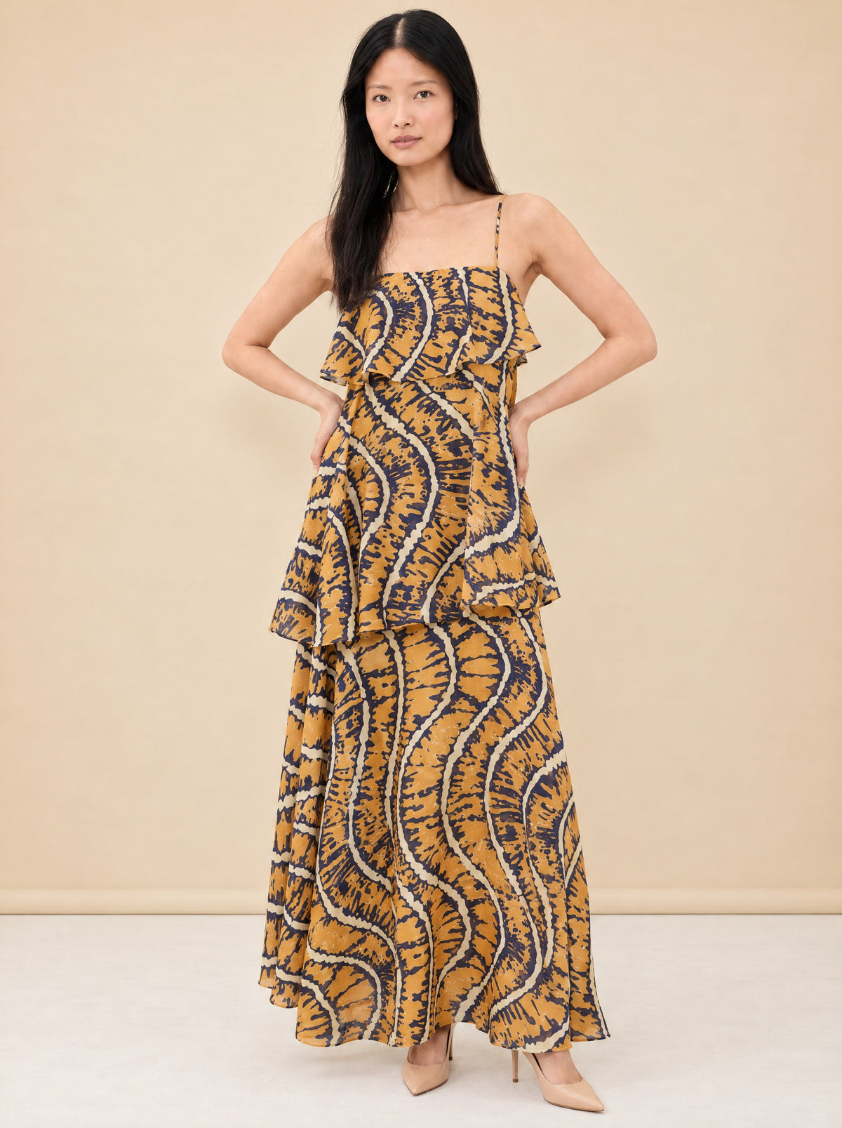 RIPPLE DRESS model_front_3
