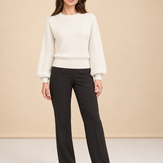 Soho Sweater model_front