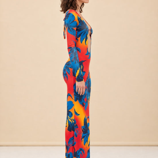 Open Back Knit Maxi Dress model_side