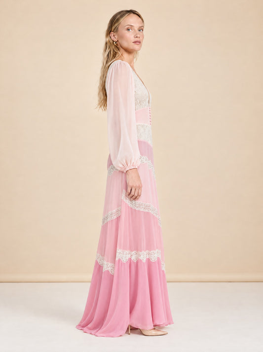 The Kinsler Dress model_side