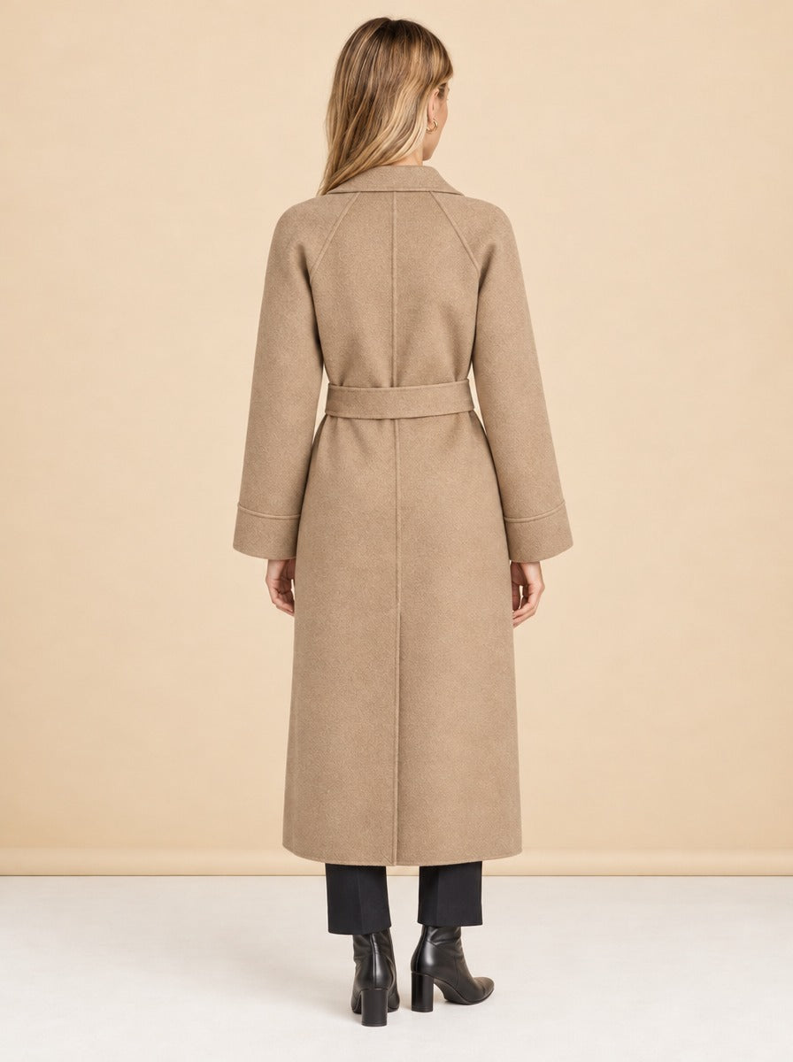 The Paola Coat model_back